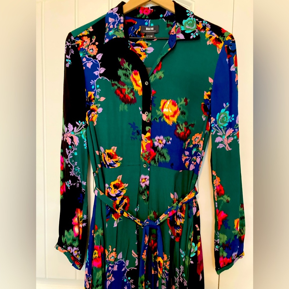 Maeve Anthropologie, US size 6, like new floral with handkerchief hemline